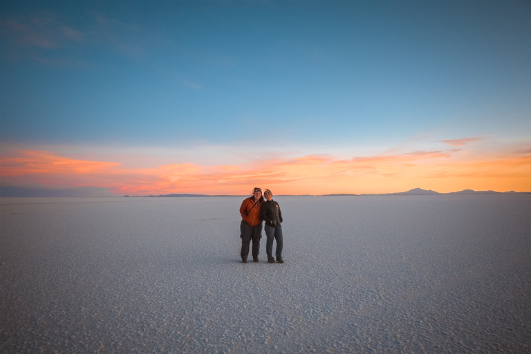 La Paz: Całodniowa wycieczka do Uyuni + Ulepszone nocne autobusy w obie strony