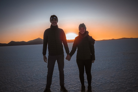 La Paz : Journée complète à Uyuni + bus de nuit aller-retour surclassés