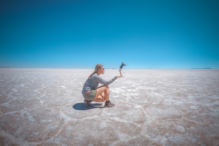 Från La Paz: Uyuni och Andinska lagunerna 5-dagars guidad turFrån La Paz: Uyuni + Andinska sjöar med bussresa