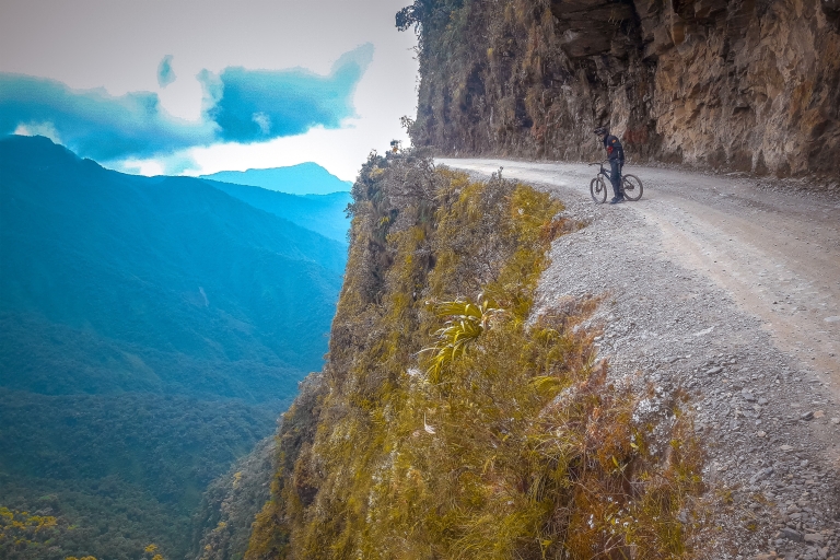 Von La Paz aus: 3-tägige Radtour Todesstraße & Uyuni Salzwüste