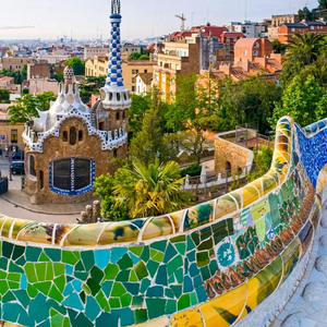 Barcelona: Park Güell – Tour ohne Anstehen mit offizieller Führung