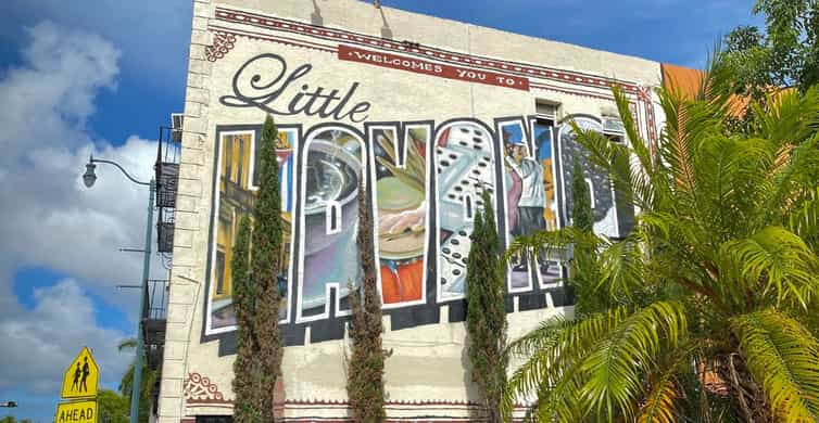 New Era Team Store - Souvenir Store in Little Havana