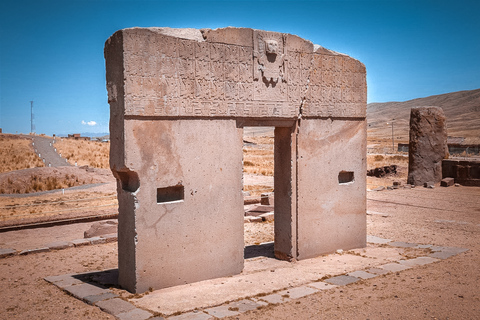 La Paz: Tiwanaku Shared Tour with Lunch + Tour Guide