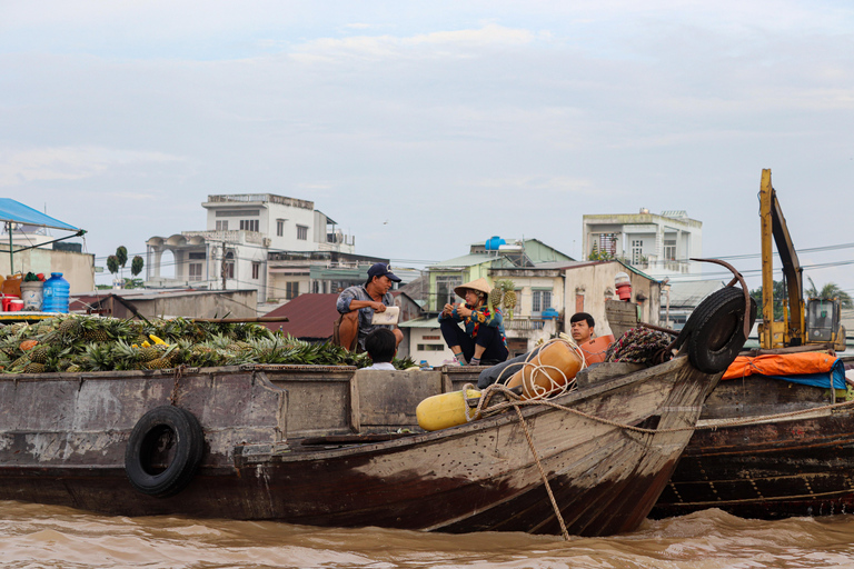 Tour de día completo en el Delta del Mekong (Mercado Flotante y Visita Local)