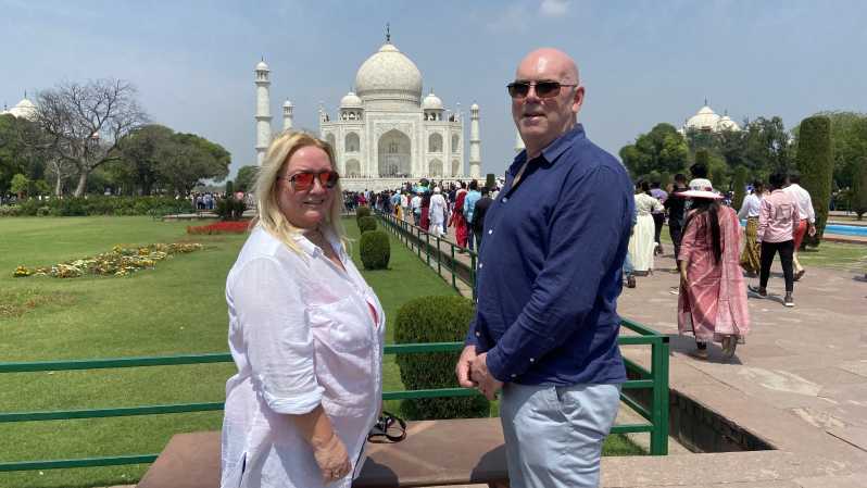 Vanuit Delhi: all-inclusive Taj Mahal-dagtrip met snelle trein