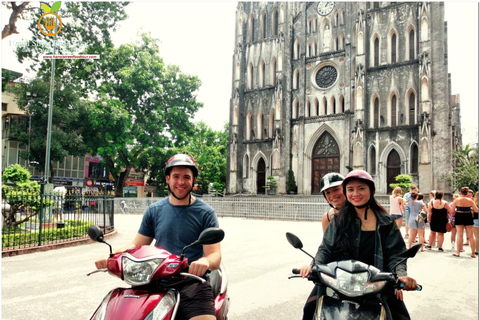 Hanoi 1/2-daagse scootertour met avontuur in de binnenstad1/2-daagse scootertour om de binnenstad van Hanoi te ontdekken