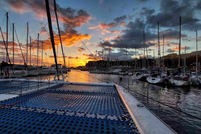 Funchal: Cabo Girão Sunset Catamaran Tour