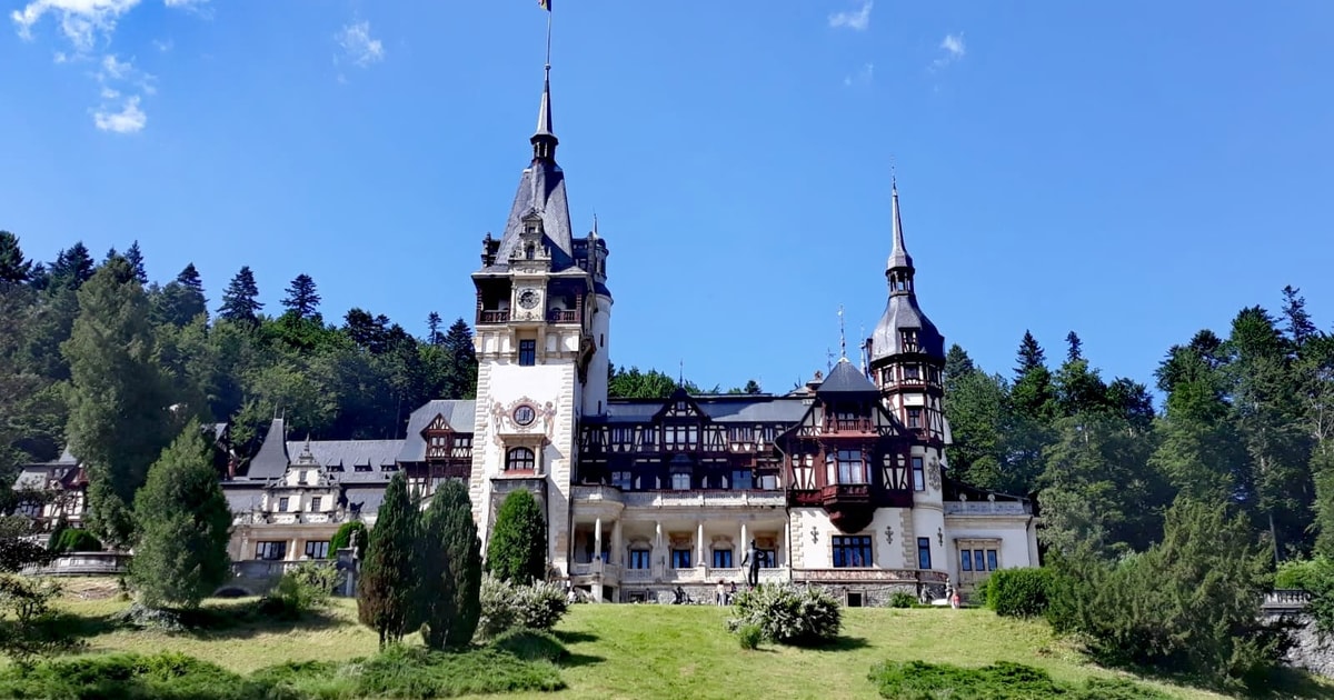 Desde Bucarest Excursión de un día al Castillo de Peles y a la Mina de