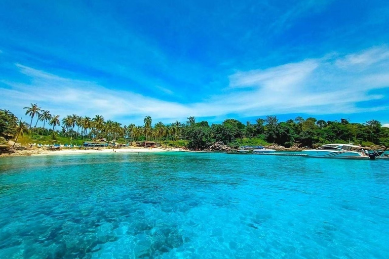 Phuket: Excursión en barco a la Isla del Coral con puesta de solMedio día en la Isla del Coral y puesta de sol en catamarán