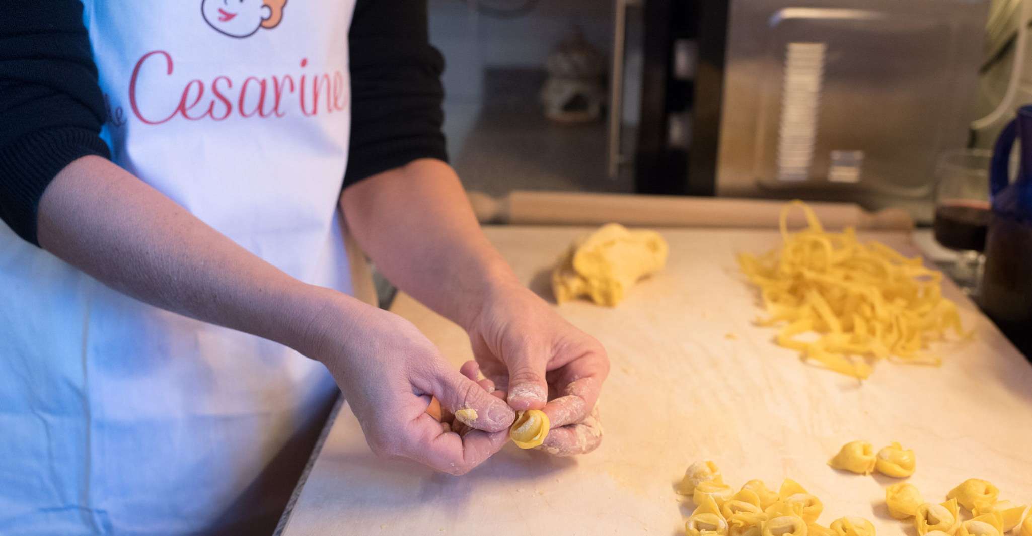 Bologna, kleine Gruppe Pasta & Tiramisu-Klasse in einem lokalen Zuhause - Hizvo