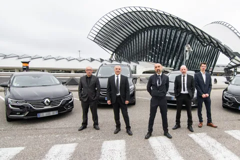 Lyon: 1-Way Private Transfer from Lyon-Saint Exupéry Airport
