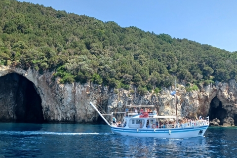 Desde la ciudad de Corfú: Crucero de un día en barco por Syvota y la Laguna AzulCorfú: Crucero por Syvota y la Laguna Azul