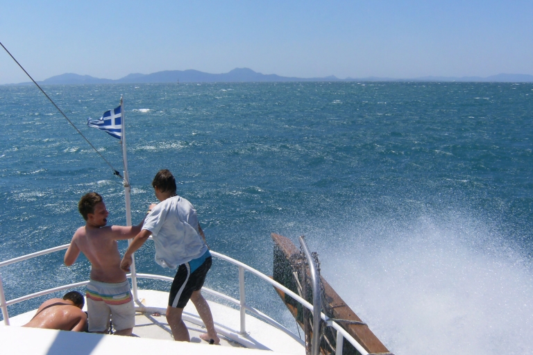 Van Corfu-stad: Syvota en Blue Lagoon-bootcruise van een hele dagCorfu: Syvota en Blue Lagoon-cruise