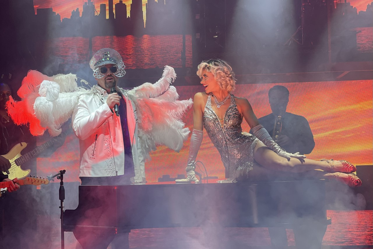 Las Vegas: Piano Man by Kyle Martin Live Show Tickets Middle Seating