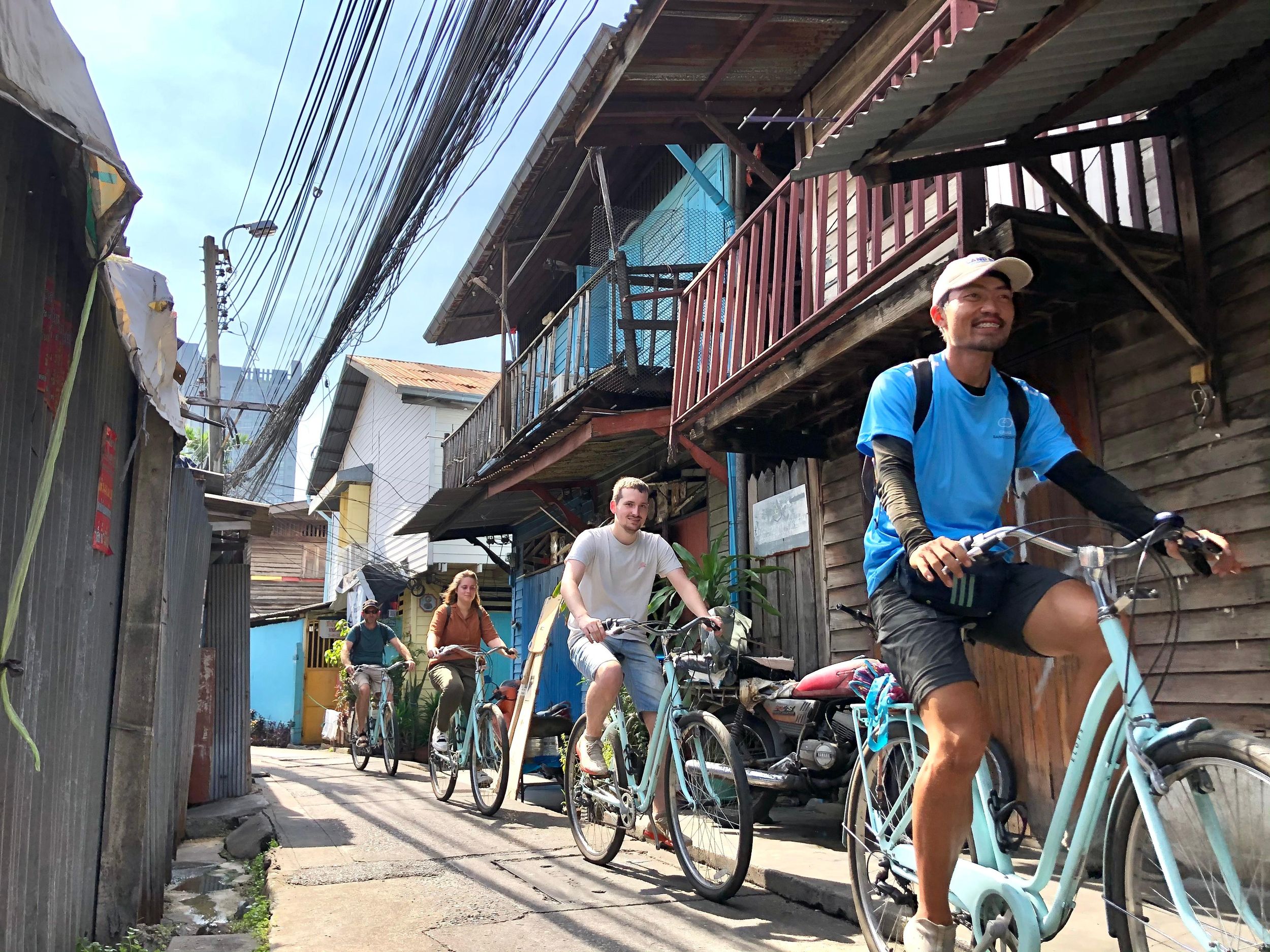 Bangkok: Tempel, Kanäle & Lokales Leben Fahrradtour