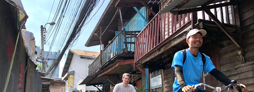 Bangkok : visite guidée à vélo des temples, des canaux et de la vie locale