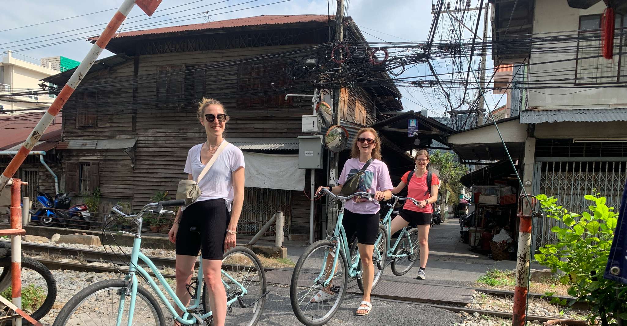 Bangkok, Backstreets e Hidden Gems Bike Tours - Hizvo