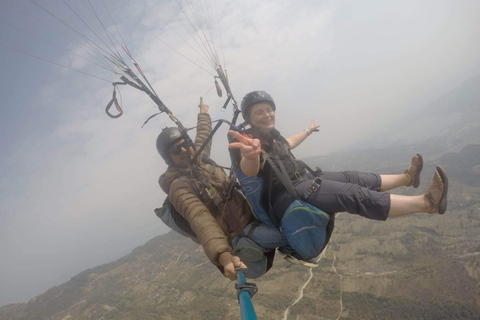 Pokhara: paralotniowa przygoda w tandemie