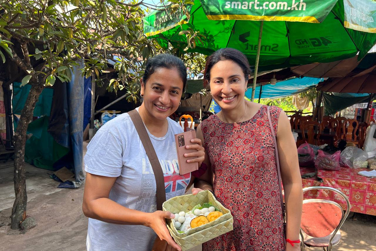 Siem Reap: Geführte Tempeltour mit dem E-Bike inkl. Mittagessen