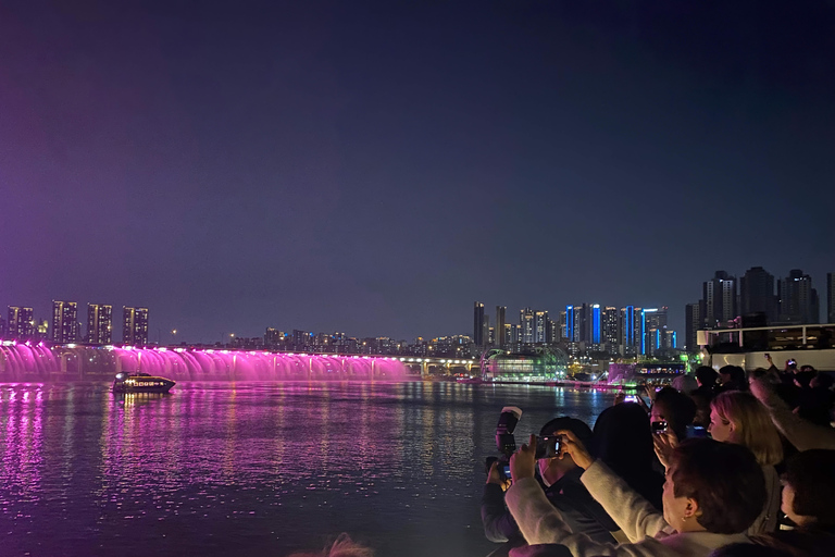 Séoul : Croisière nocturne guidée sur le fleuve Han avec collations et boissonsSéoul : Croisière nocturne guidée sur le fleuve Han et pique-nique dans le parc Hangang