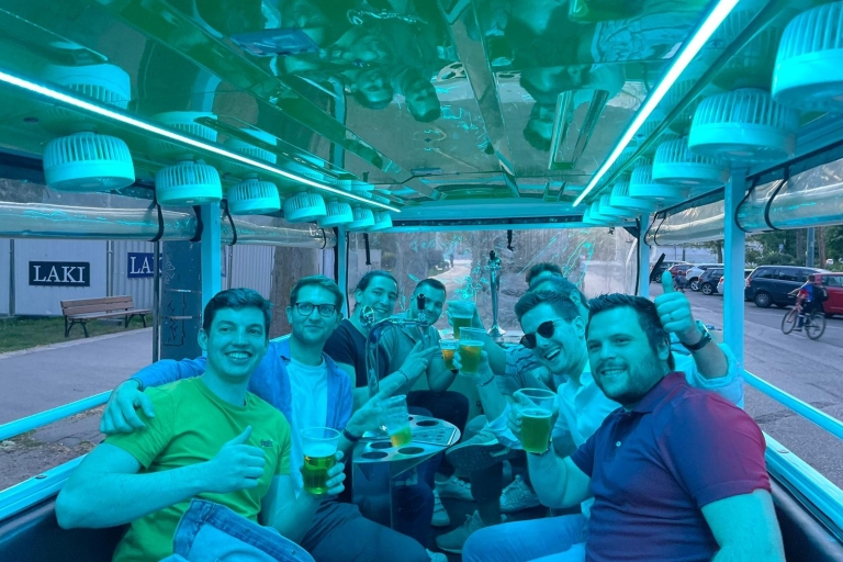 Boedapest: BeerBus Sightseeing Party TourE-BeerBus Sightseeing Party Tour - ticket
