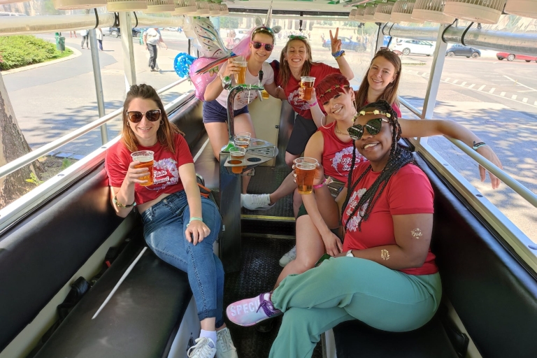 Budapest: BeerBus Sightseeing Party TourE- BeerBus Sightseeing Party Tour - Ticket