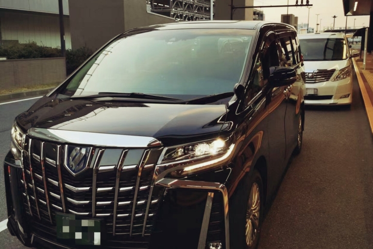 Private Chauffeur Service: Osaka to/from Kyoto Osaka to Kyoto: Executive Minivan