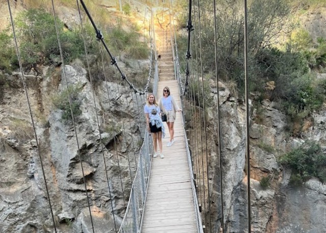 Visit Costa Blanca Chulilla and the Hanging Bridges Tour in Buñol