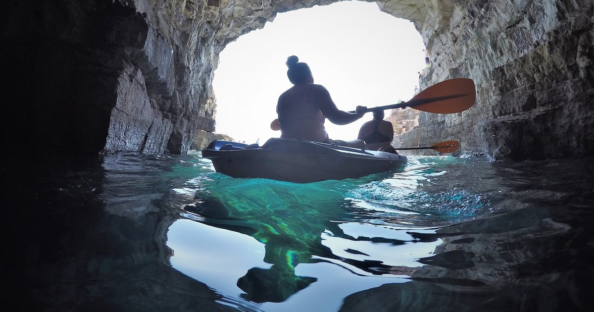 Pula: Excursión En Kayak Por La Cueva Azul, Snorkel Y Salto De ...