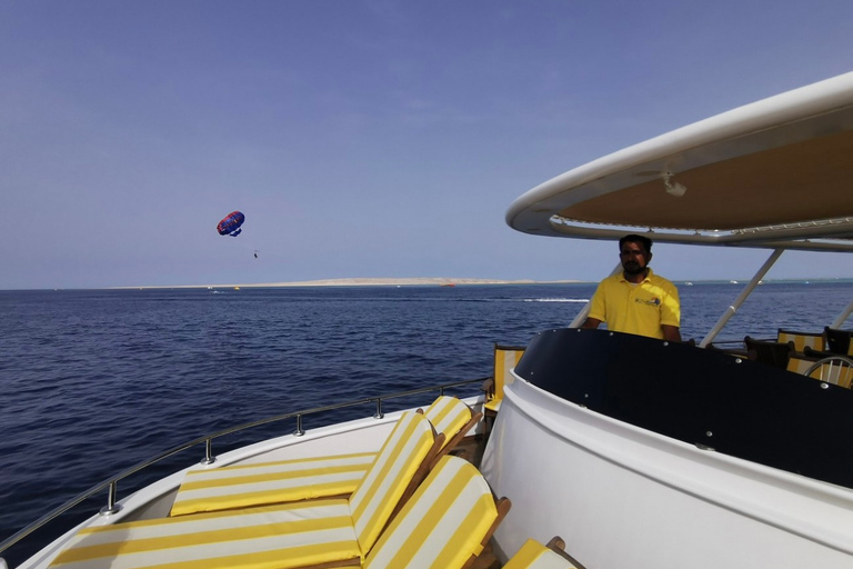 Hurghada: Elite vip snorkeling cruise with BBQ buffet lunchHurghada: Elite VIP Snorkeling Cruise with bbq Buffet Lunch