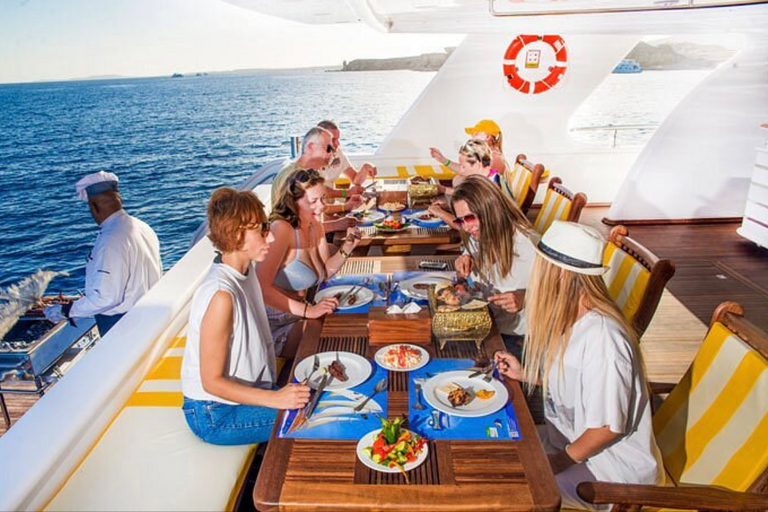 Hurghada: Elite vip snorkeling cruise with BBQ buffet lunchHurghada: Elite VIP Snorkeling Cruise with bbq Buffet Lunch