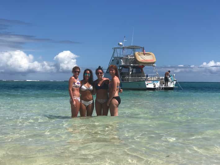 Fajardo Culebra Boat Trip with Snorkeling, Lunch and Drinks GetYourGuide