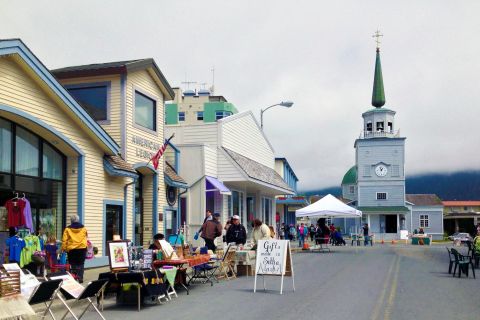 Sitka: Guided Walking Tour of Historic Downtown