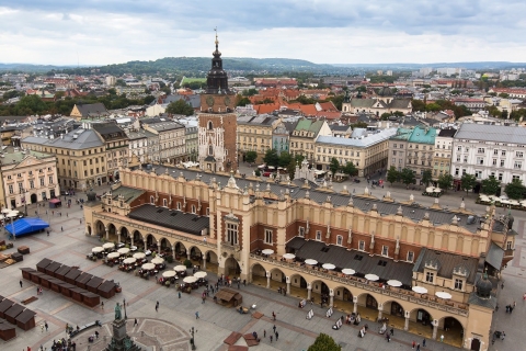Cracovia: Comida callejera y aventura históricaComida callejera en Cracovia