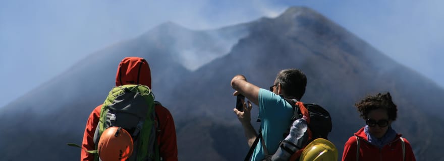 Catane : Découvrez l'Etna avec un aventurier