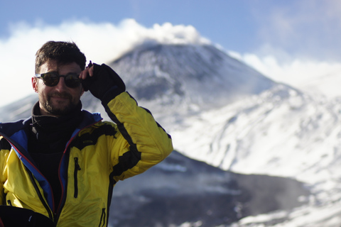 Catânia: descubra o Etna com um aventureiroCatânia: caminhada guiada pelo Monte Etna com vistas panorâmicas