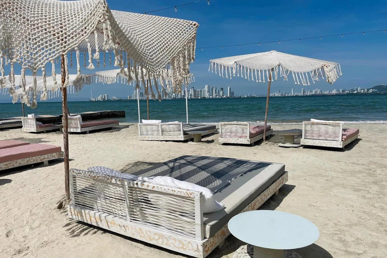 Cartagena: Pasadía Vip en Club Kabanna en Tierra Bomba