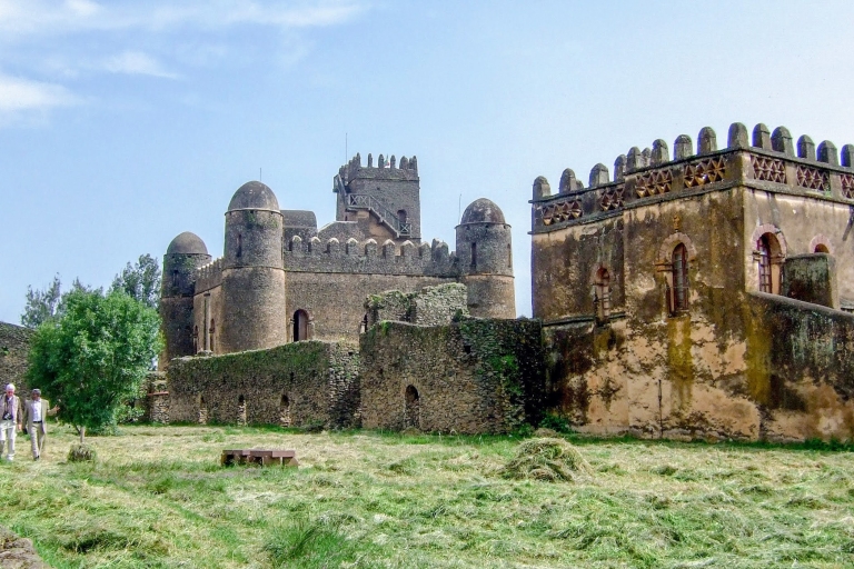 Lalibela i Gondar: dwa wspaniałe obiekty wpisane na Listę Światowego Dziedzictwa UNESCOTa sama trasa w odwrotnej kolejności – Gondar do Lalibeli