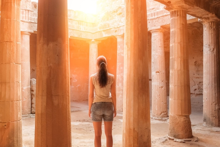 Paphos: Halbtägige Stadtrundfahrt mit Eintritt zu den Königsgräbern