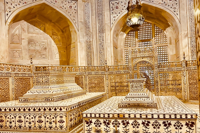 Attaracción exclusiva Taj Mughal al Amanecer con el Fuerte de Agra.