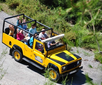 Fethiye: Jeep Safari Tour con pranzo e bagno di fango naturale
