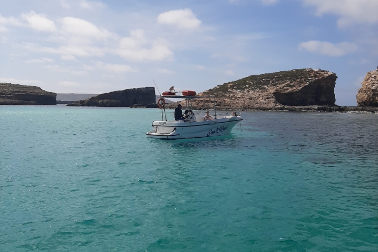 Malta: prywatny rejs łodzią po Błękitnej Lagunie, Comino i GozoPrywatna wycieczka łodzią po Błękitnej Lagunie, Comino i Gozo