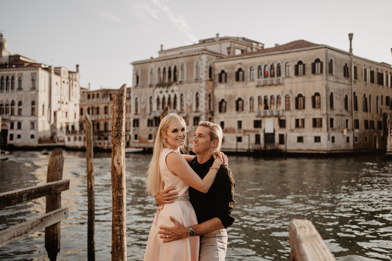 Veneza: Serviços de fotógrafos de viagem e férias pessoaisSessão de fotos de 3 horas: 3 locais e 75 fotos