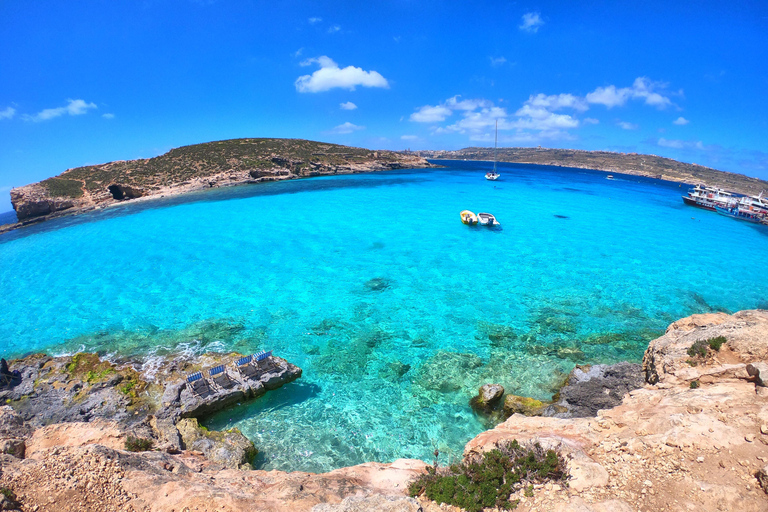 Sliema: Gozo, Comino & Blue Lagoon Gullet Cruise with Lunch