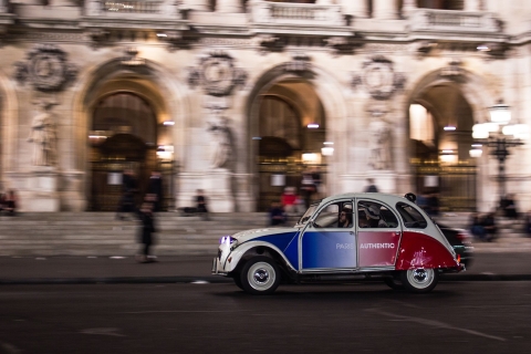 Descubre París por la noche en coche clásico con un lugareñoIluminaciones en un 2CV vintage