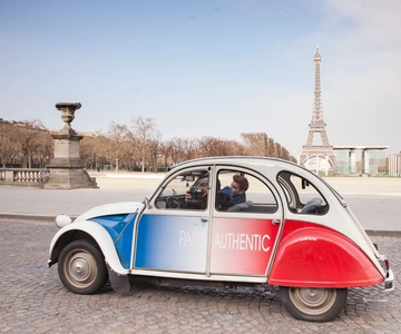 Romantic Paris Vintage Citroën 2CV Tour