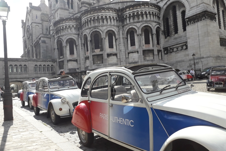 Paris : visite des sites classiques en Citroën 2CV rétroParis : visite en 2CV vintage avec souvenir 2CV