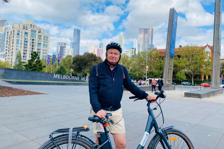 Berühmte Melbourne City Bike TourMelbournes berühmte Stadtrundfahrt mit dem Fahrrad