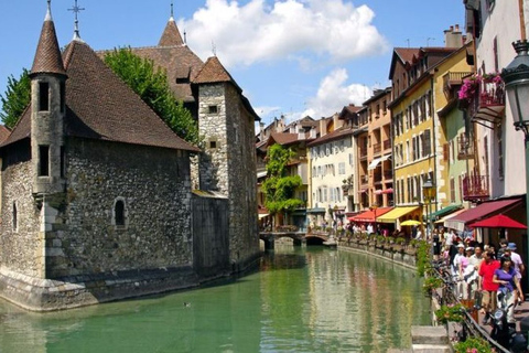 Excursión privada a Annecy desde GinebraOpción Estándar