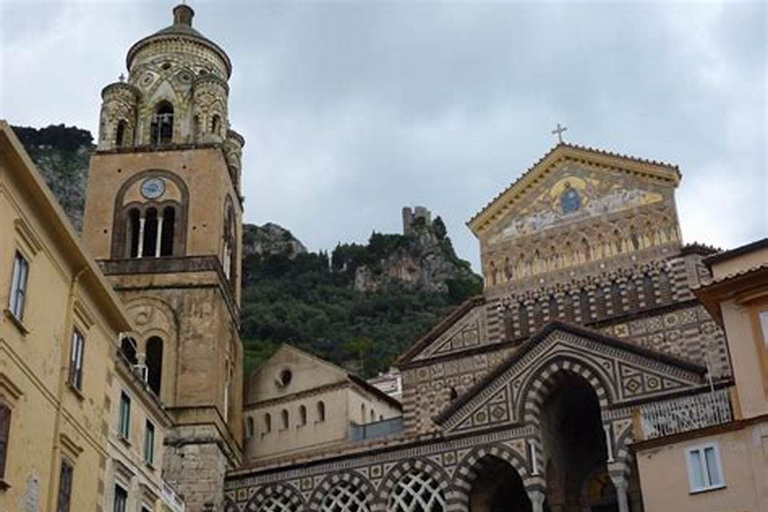 Giornata intera : Costiera Amalfitana: Fermata a Positano, Amalfi, RavelloGiro privato